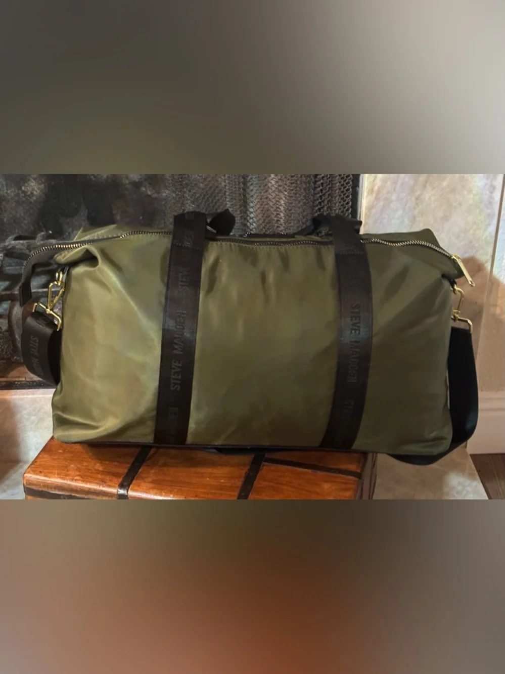 ✨ Steve Madden Sporty Chic Olive Green Duffel Bag ✨